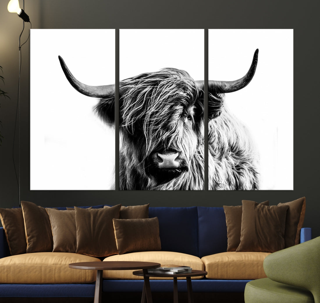 Black White Scottish Highland Cow Farmhouse Decor Wall Art Canvas Print